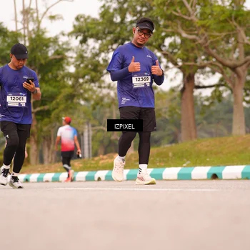 Runner Photo 7542724