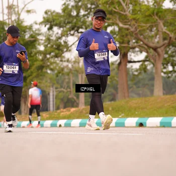 Runner Photo 7542725