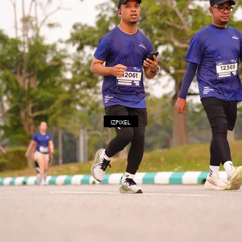 Runner Photo 7542728