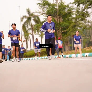 Runner Photo 7542734
