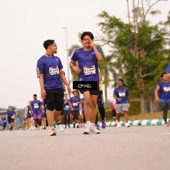 Runner Photo 7542737