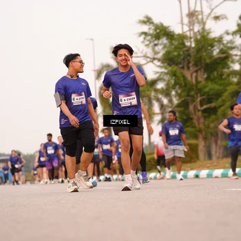 Runner Photo 7542738