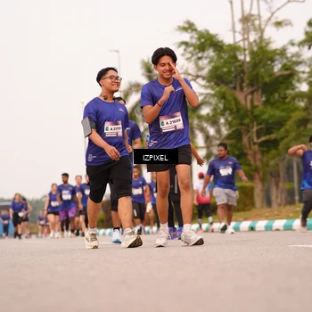 Runner Photo 7542749