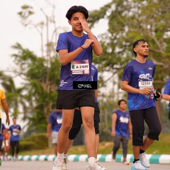 Runner Photo 7542750