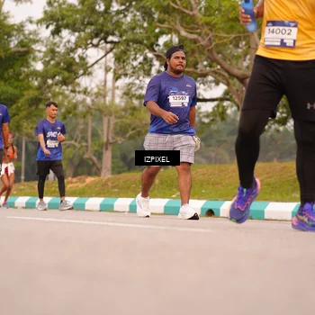 Runner Photo 7542765