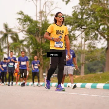 Runner Photo 7542768