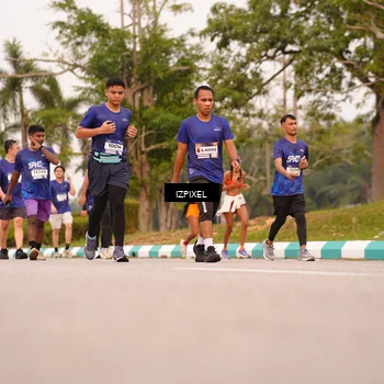Runner Photo 7542771
