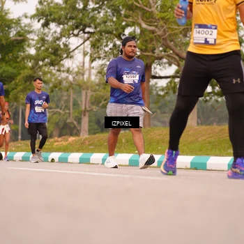 Runner Photo 7542773
