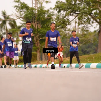 Runner Photo 7542779