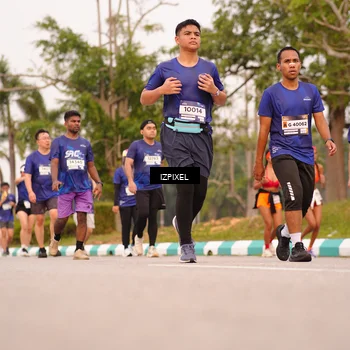 Runner Photo 7542798