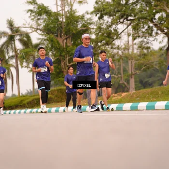 Runner Photo 7542831