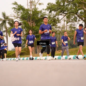 Runner Photo 7542843