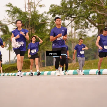 Runner Photo 7542844