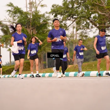 Runner Photo 7542845