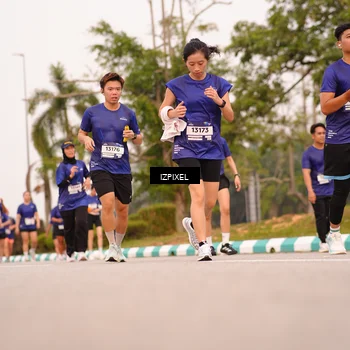 Runner Photo 7542848