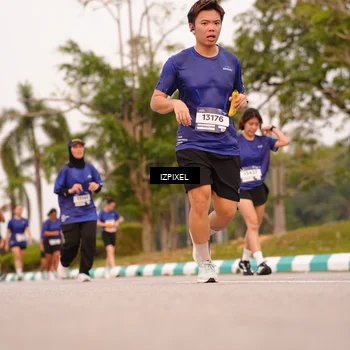 Runner Photo 7542856