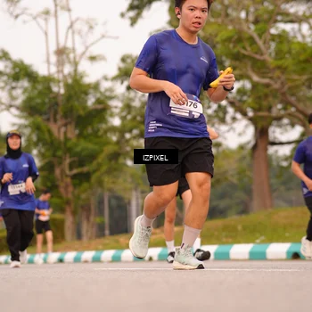 Runner Photo 7542862