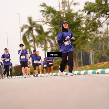 Runner Photo 7542863