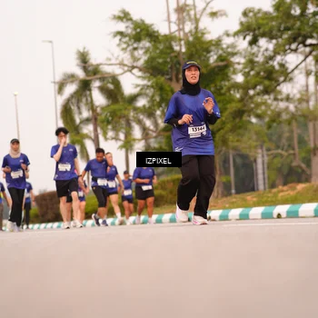 Runner Photo 7542864