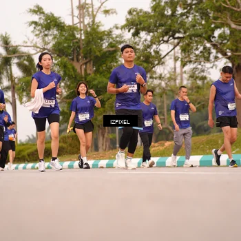 Runner Photo 7542867