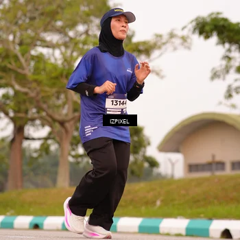 Runner Photo 7542885