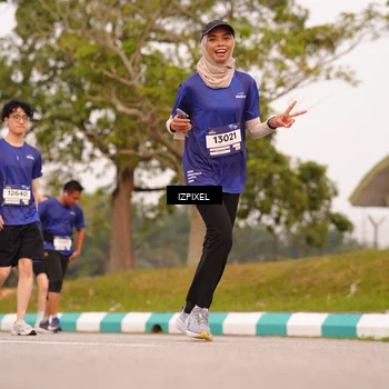 Runner Photo 7542899
