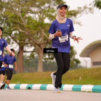 Runner Photo 7542901