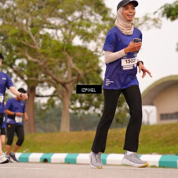 Runner Photo 7542904
