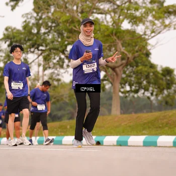 Runner Photo 7542905