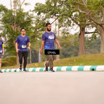 Runner Photo 7542908