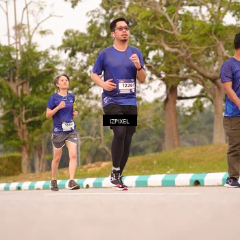 Runner Photo 7542937