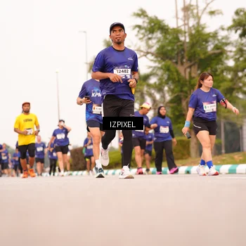 Runner Photo 7542947