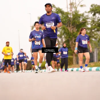 Runner Photo 7542951