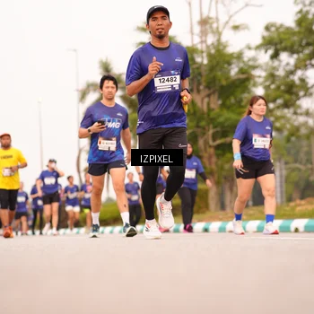 Runner Photo 7542955