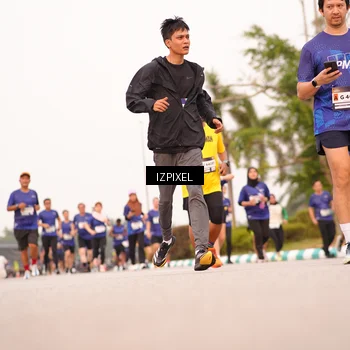 Runner Photo 7542965