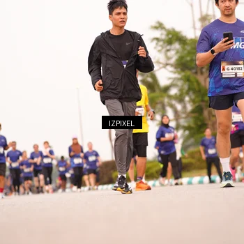 Runner Photo 7542966