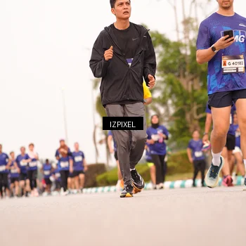 Runner Photo 7542968