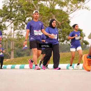 Runner Photo 7542980
