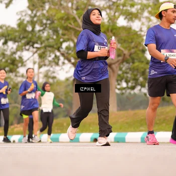 Runner Photo 7542985