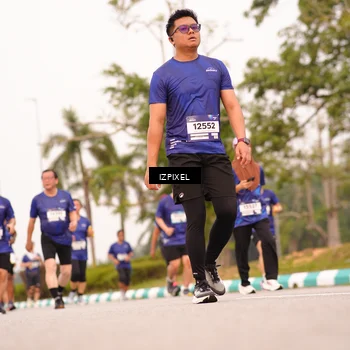 Runner Photo 7542993