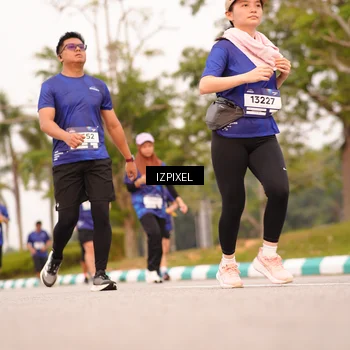 Runner Photo 7542996