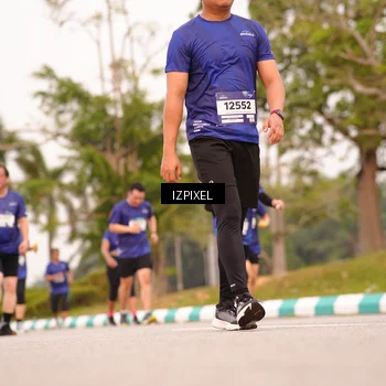 Runner Photo 7542998