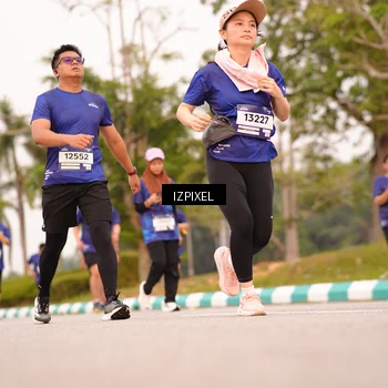 Runner Photo 7543002