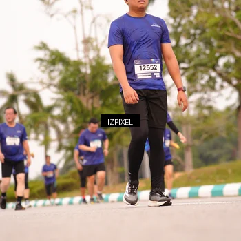 Runner Photo 7543006