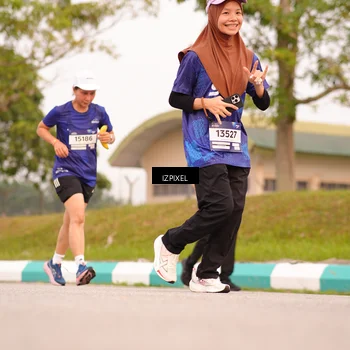 Runner Photo 7543007
