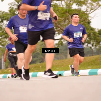 Runner Photo 7543011