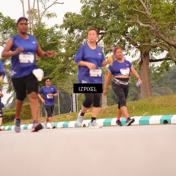 Runner Photo 7543012