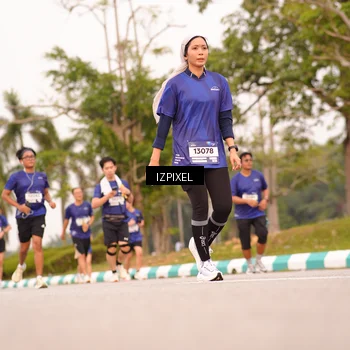Runner Photo 7543024