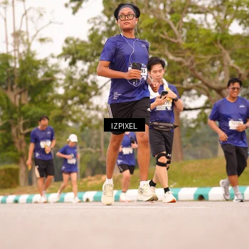Runner Photo 7543032