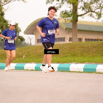 Runner Photo 7543040